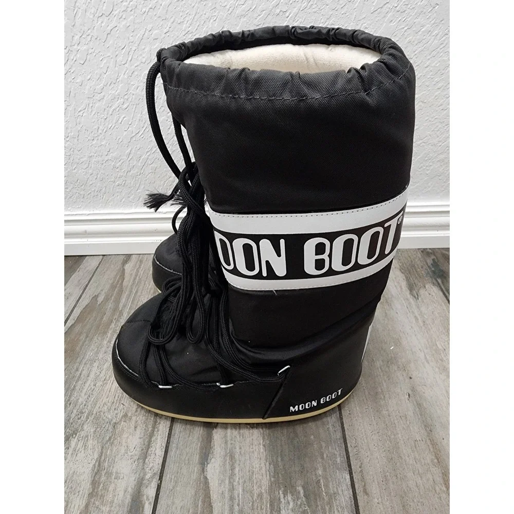 Moon Boot Icon Toddler/Kids Black Snow Boots Size 10C Waterproof Winter